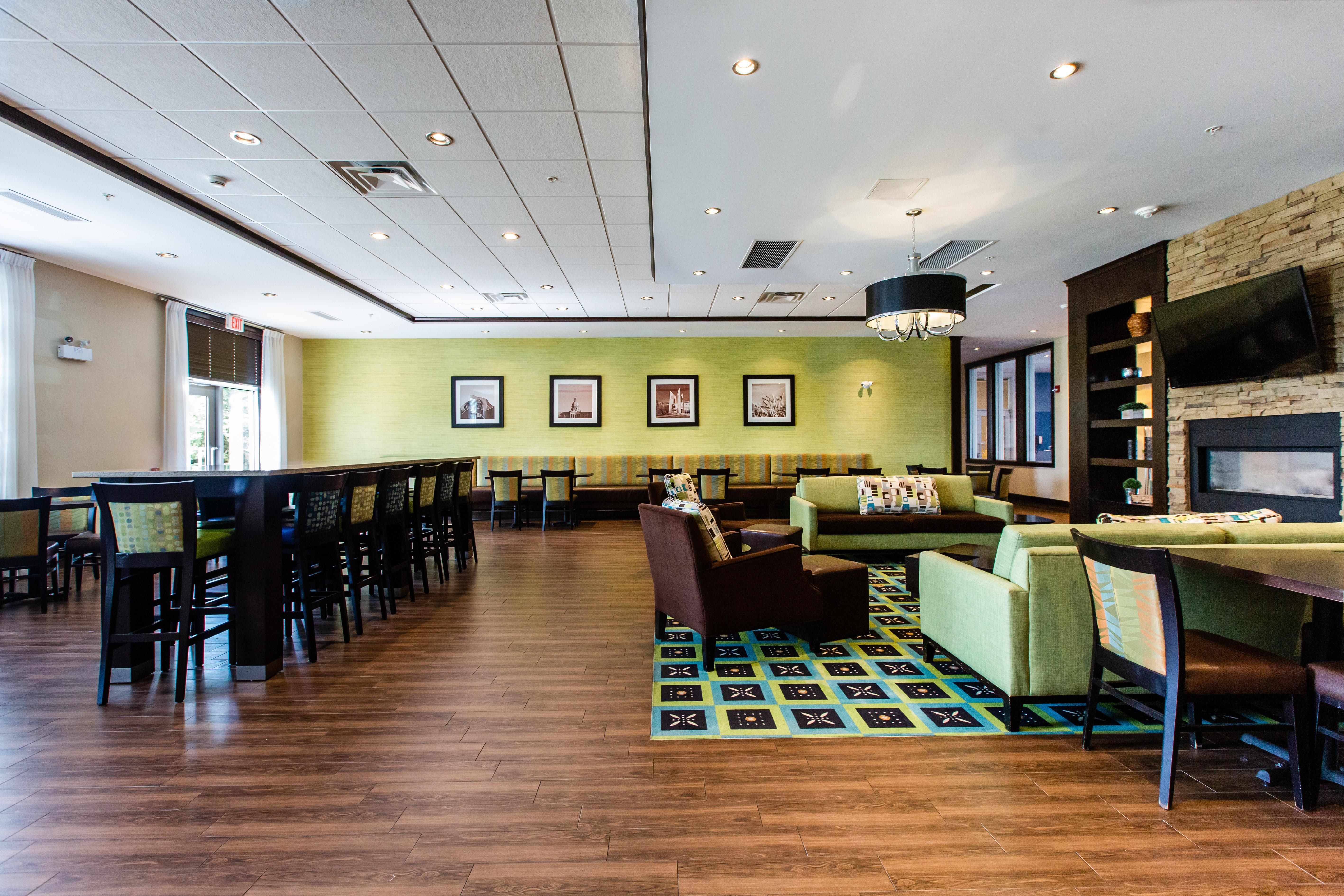 Holiday Inn Express & Suites Spruce Grove - Stony Plain By Ihg Εξωτερικό φωτογραφία