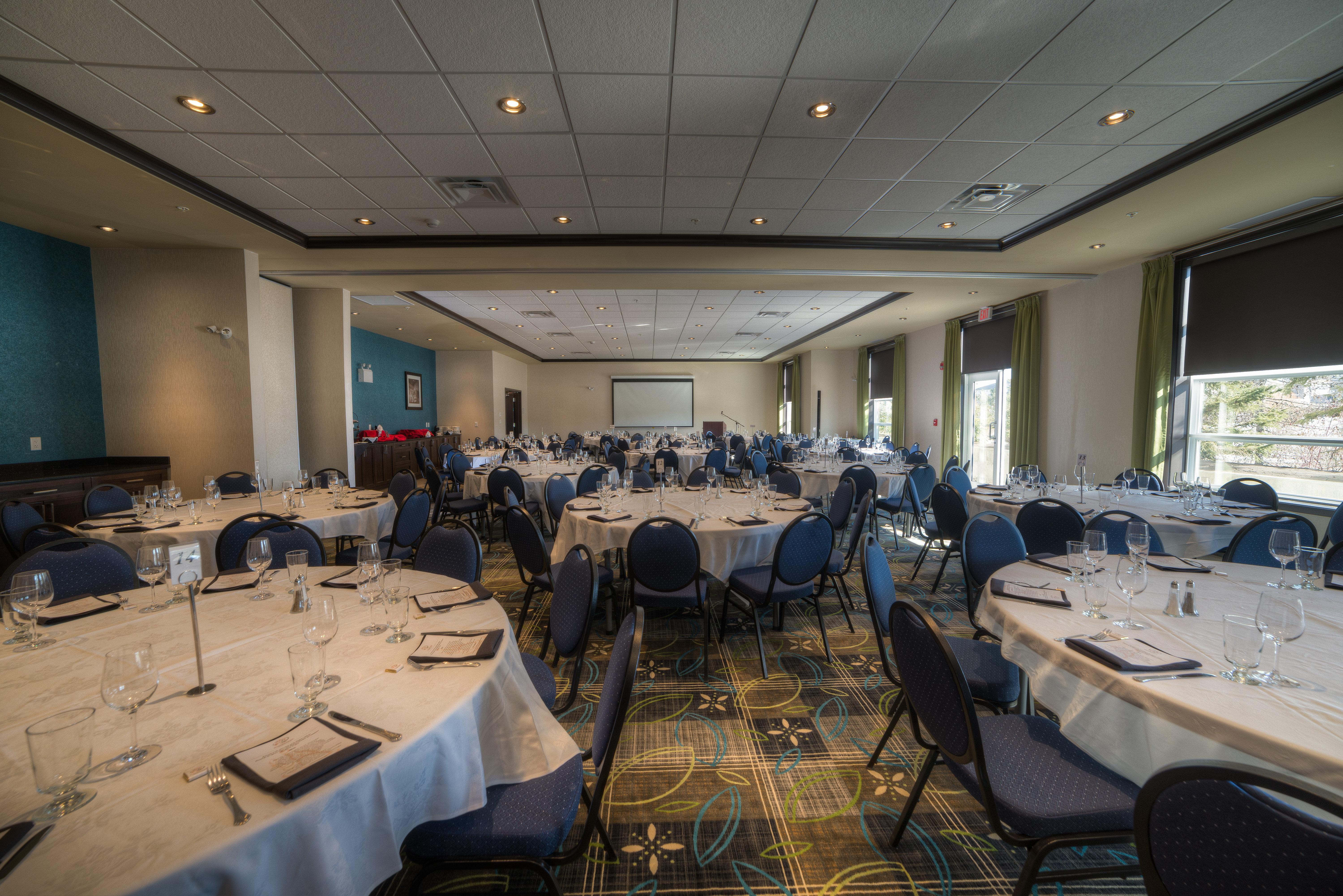 Holiday Inn Express & Suites Spruce Grove - Stony Plain By Ihg Εξωτερικό φωτογραφία