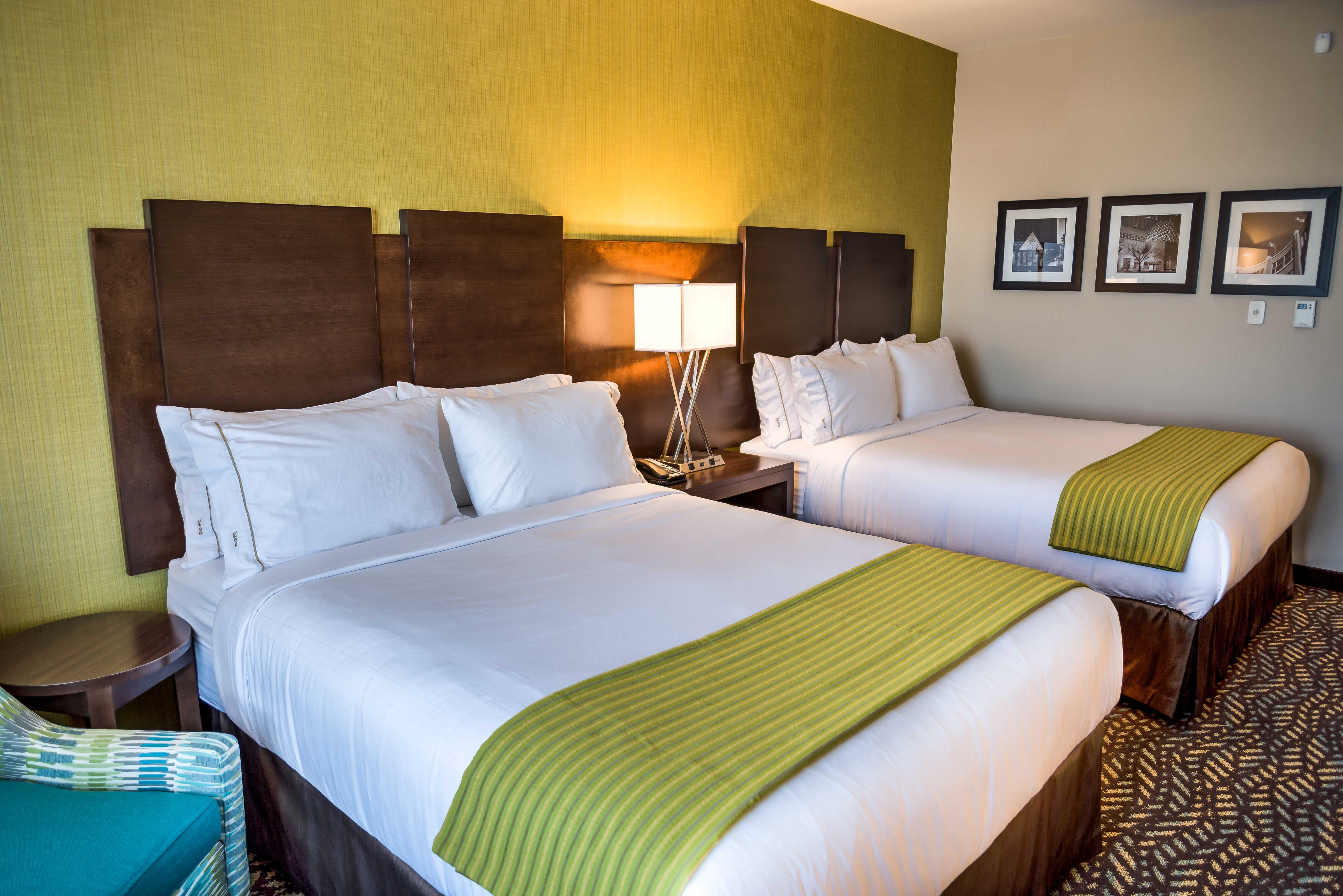 Holiday Inn Express & Suites Spruce Grove - Stony Plain By Ihg Εξωτερικό φωτογραφία