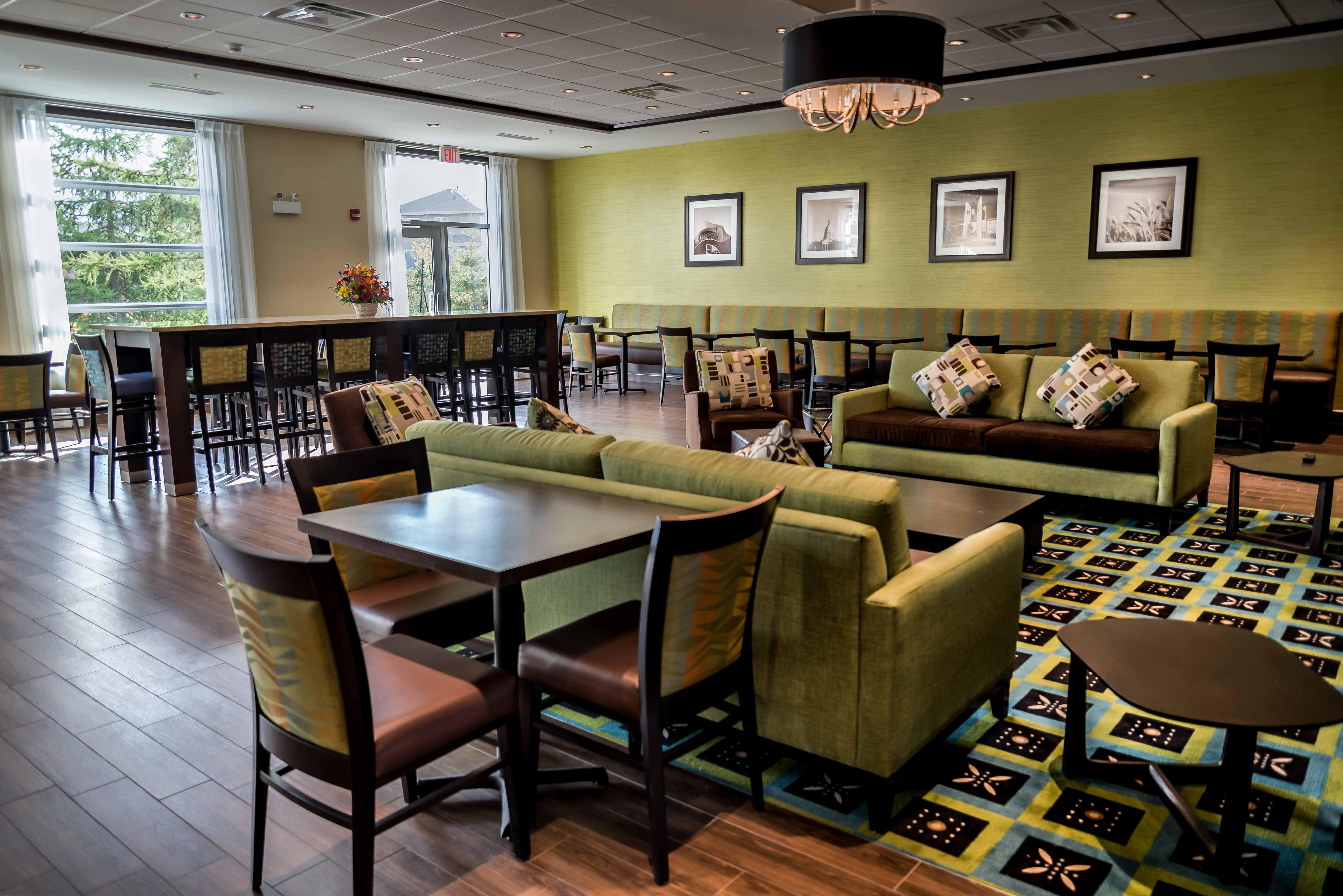 Holiday Inn Express & Suites Spruce Grove - Stony Plain By Ihg Εξωτερικό φωτογραφία